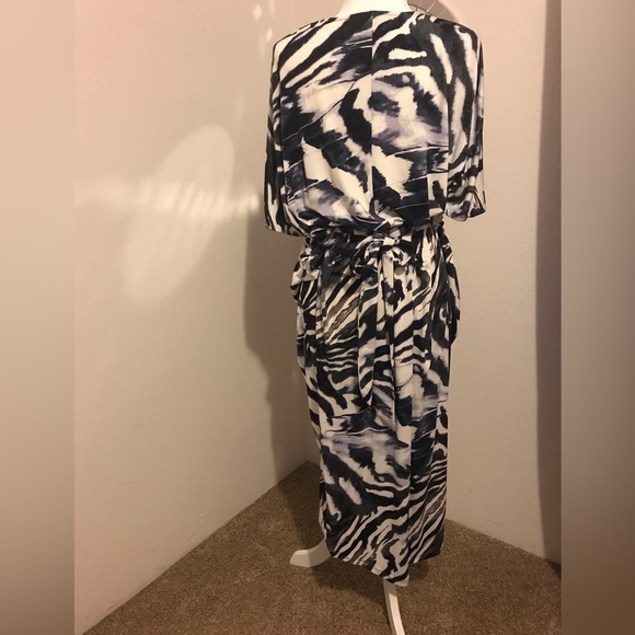 Coldesina Designer Dress Size S.It has a great hand to it. Soft and comfortable! - Picture 2 of 5